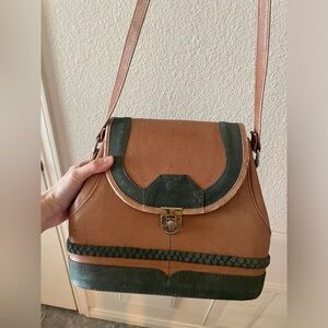Vintage leather bag